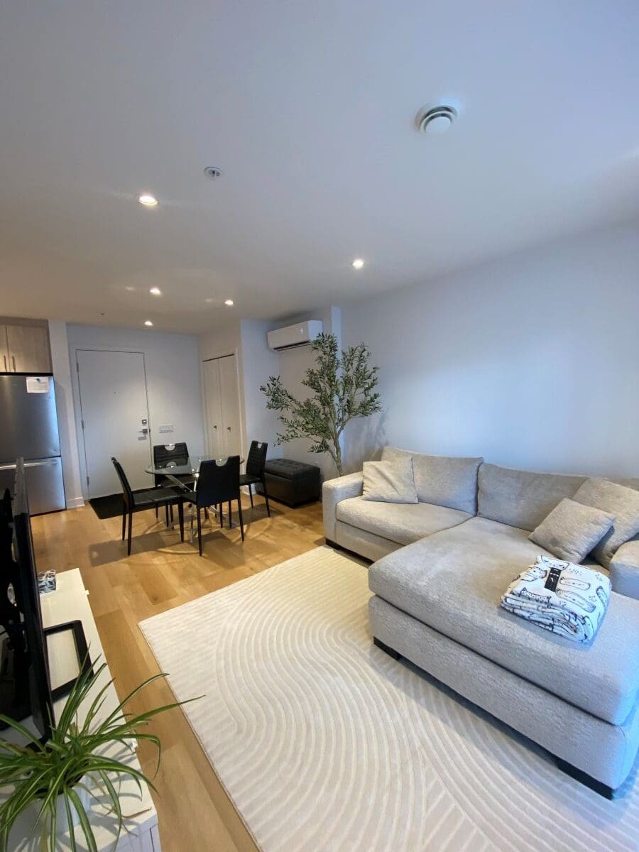 325 rue Notre-Dame Repentigny — photo 2